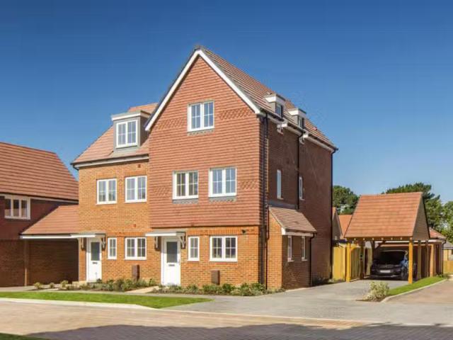 House for rent in Littlecote, West Sussex