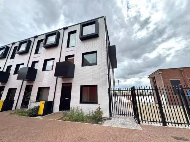 House for rent in Redbridge Quay, Birkenhead