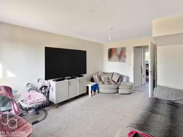 House for rent in Fordham Heath, Essex