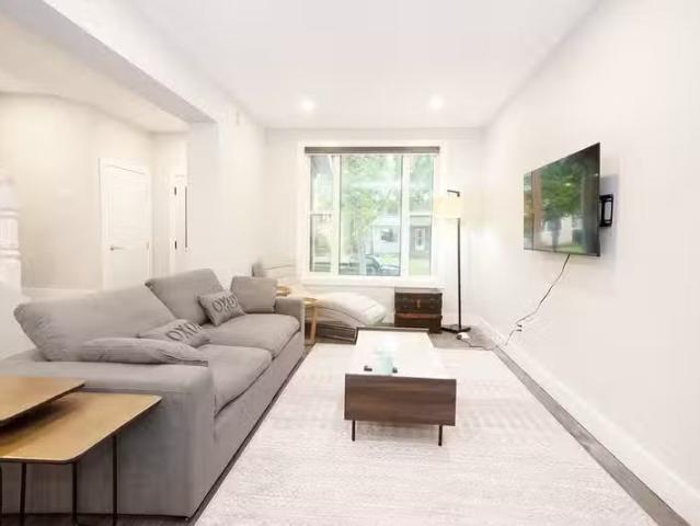 Condo for rent in East St. Paul, Manitoba