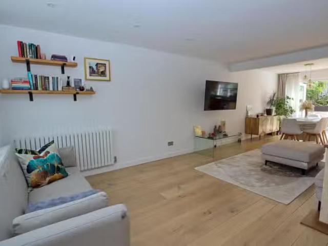 House for rent in London Borough of Croydon, Greater London