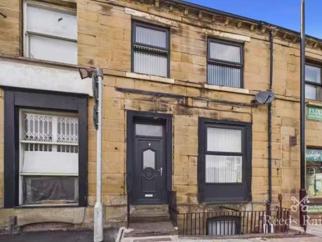 House for rent in Huddersfield, West Yorkshire
