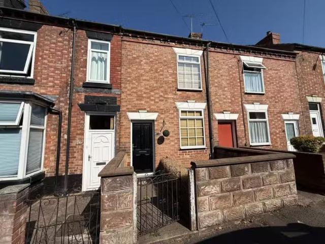 House for rent in Winshill, Beamhurst