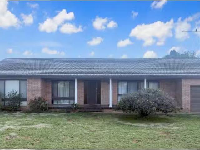 House for rent in Bedgerabong, New South Wales