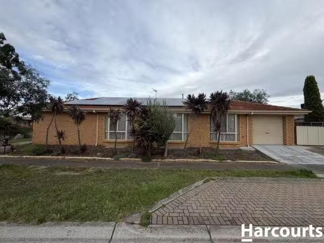 House for rent in Mossfiel, Melbourne