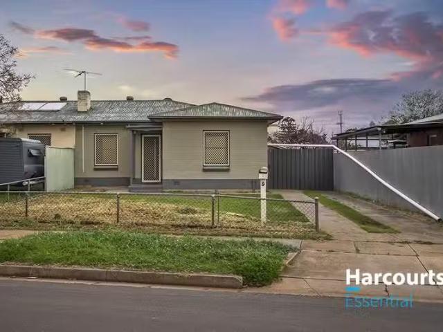 House for rent in Davoren Park, Adelaide