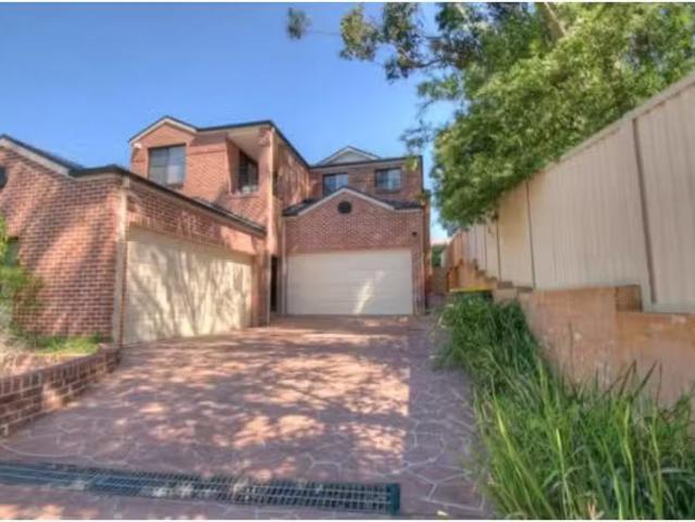 Condo for rent in Sydney, New South Wales