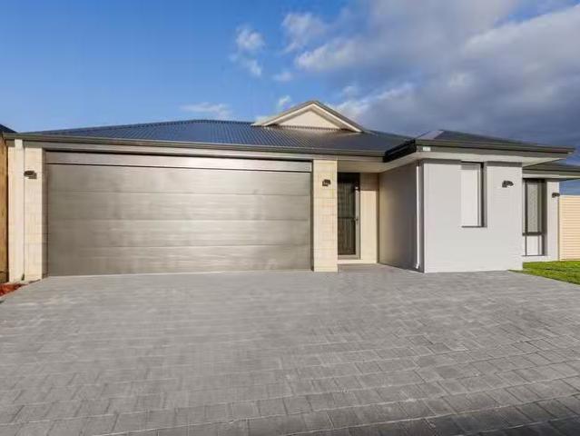 House for rent in Seville Grove, Western Australia