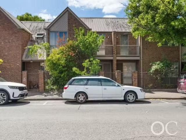 Condo for rent in Horseshoe Creek, South Australia