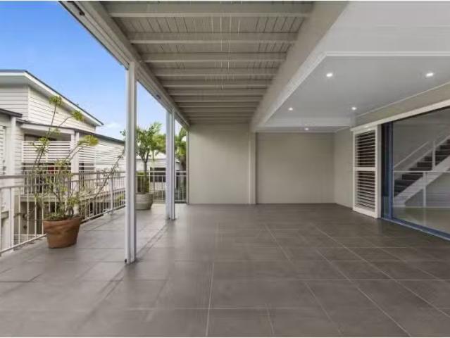 Condo for rent in Toombul, Queensland