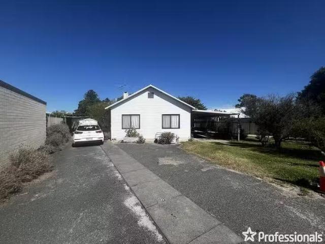 House for rent in Wilson, Western Australia