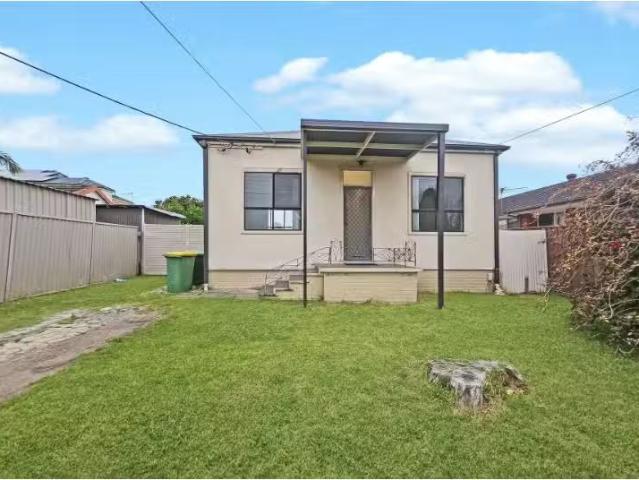 House for rent in Yagoona, Sydney