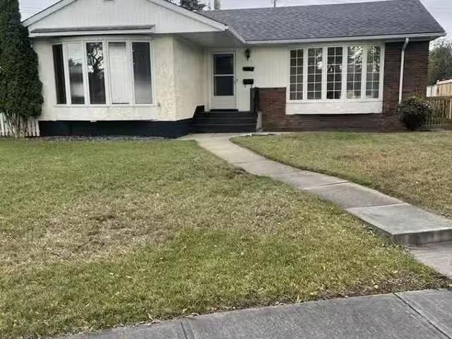 House for rent in Wedgewood, Alberta