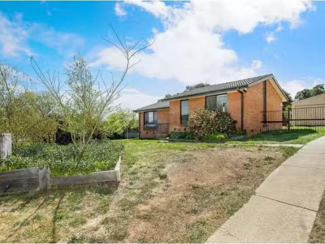House for rent in Giralang, Australian Capital Territory