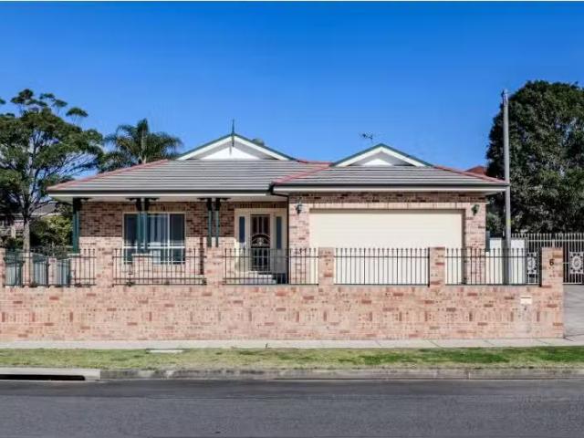 House for rent in Sydney, Liverpool City Council