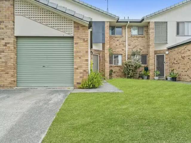 House for rent in Merrimac, Gold Coast City