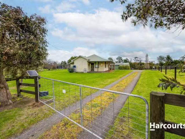 House for rent in Camerons Creek, Victoria
