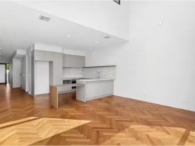 Condo for rent in Dickson, North Canberra