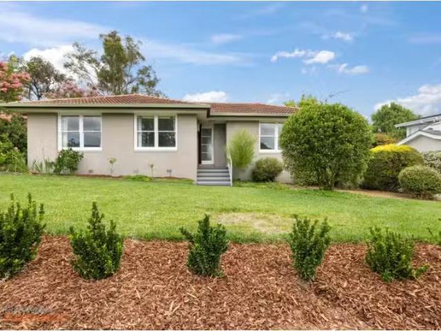 House for rent in Woden, Australian Capital Territory