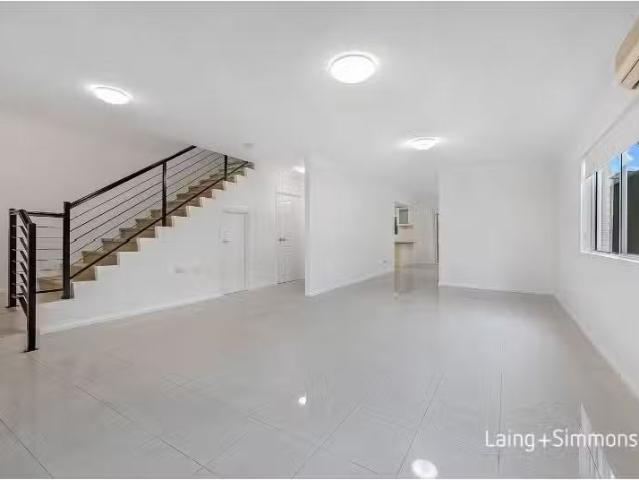 Condo for rent in Sydney, New South Wales