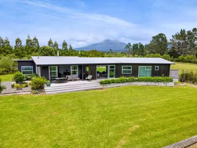 House for rent in Egmont Village, Taranaki