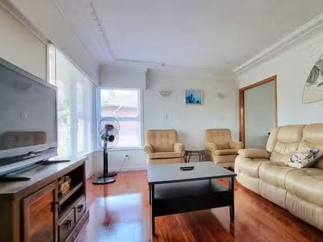 Apartment for rent in Hillsborough, Oroua County