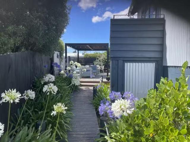 House for rent in Waikuku Beach, Canterbury