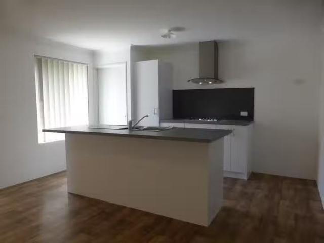 House for rent in Piara Waters, Western Australia