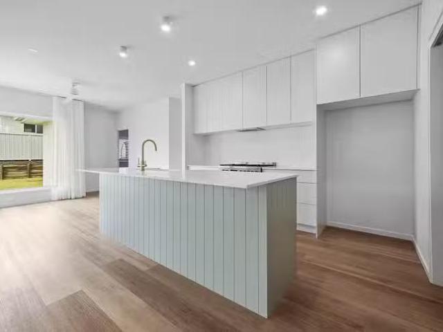 House for rent in Pacific Heights, Queensland