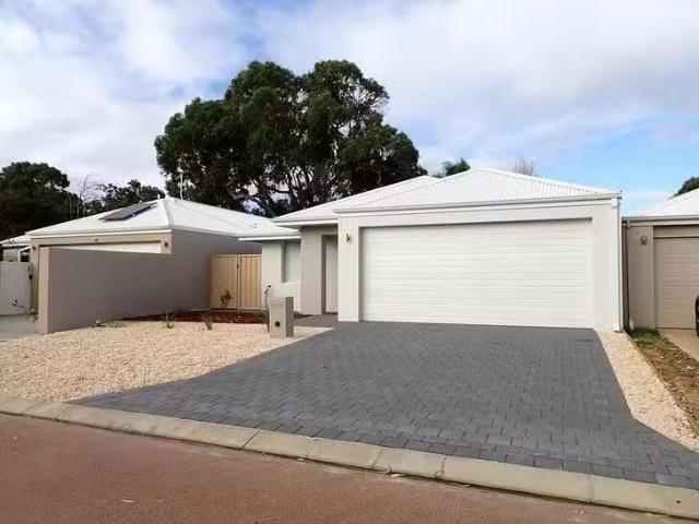 House for rent in Parklands, Western Australia