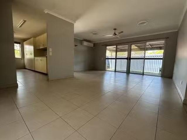 House for rent in Kin Kora, Queensland
