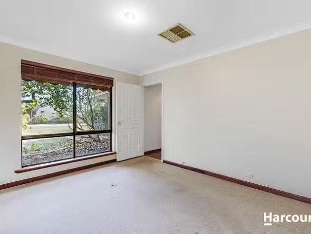 House for rent in Kingsley, Western Australia