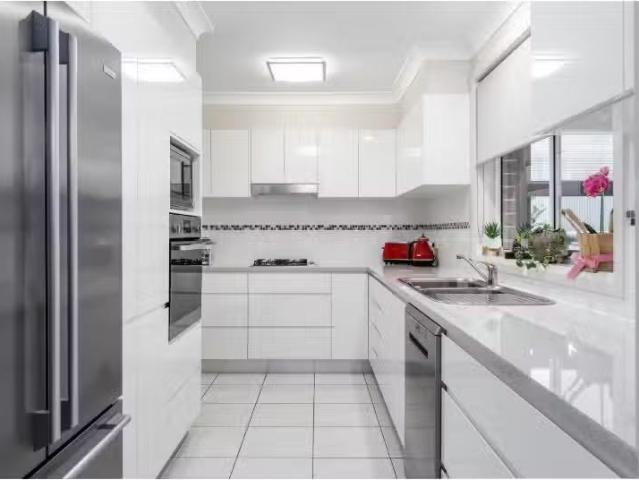 Condo for rent in Wollongong West, New South Wales