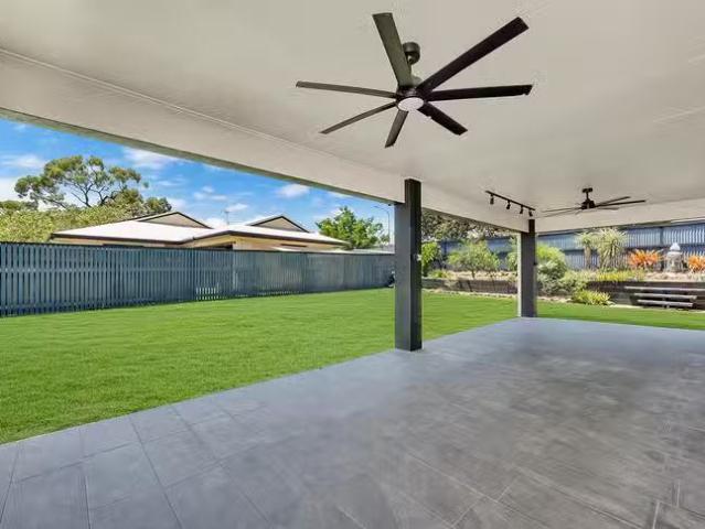 House for rent in Bushland Beach, Queensland