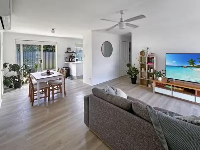 Condo for rent in Fernbrook, Queensland