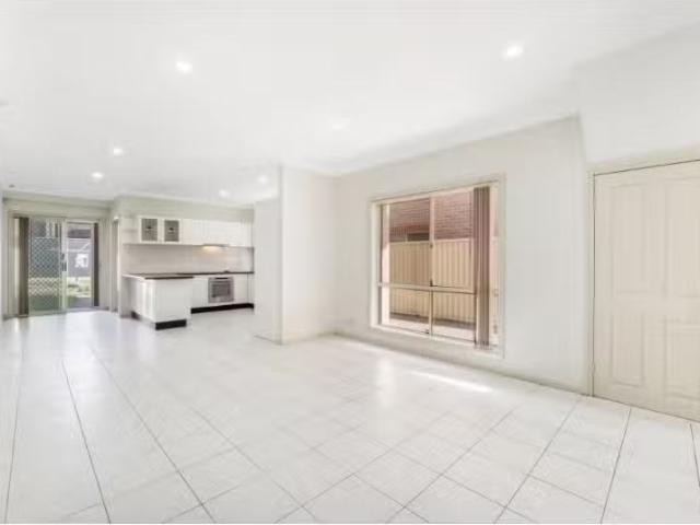 Condo for rent in Sydney, New South Wales