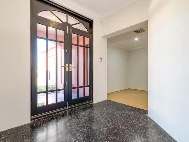 House for rent in Quinns Rocks, Western Australia