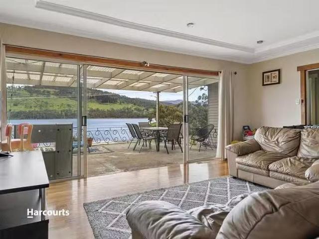 House for rent in Port Huon, Tasmania