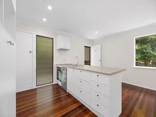 Apartment for rent in Toombul, Queensland
