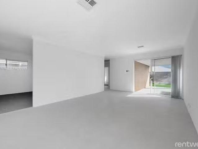 House for rent in Parklands, Western Australia