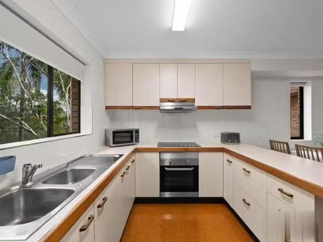 Apartment for rent in Toombul, Queensland