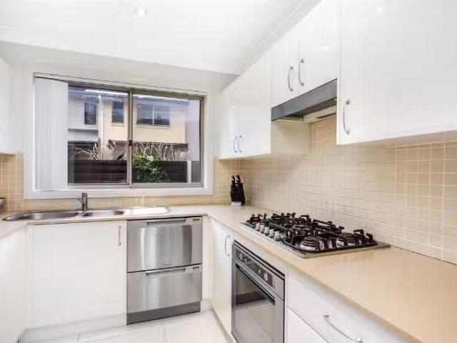 Condo for rent in Sutherland, New South Wales