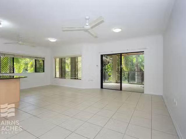 Apartment for rent in Yorkeys Knob, Queensland