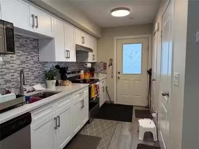 Condo for rent in East St. Paul, Manitoba