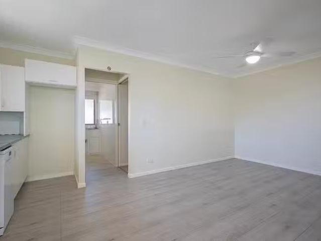 Apartment for rent in Kings Creek, Queensland