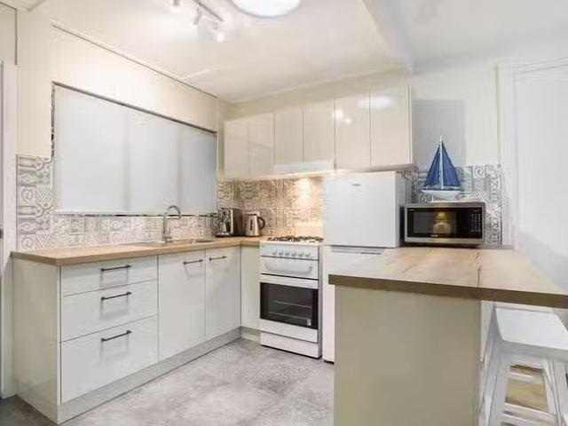 Apartment for rent in Palm Cove, Queensland