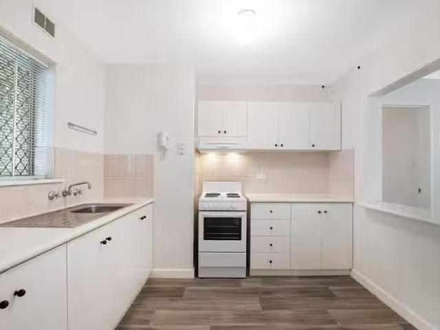 Apartment for rent in Orelia, Western Australia