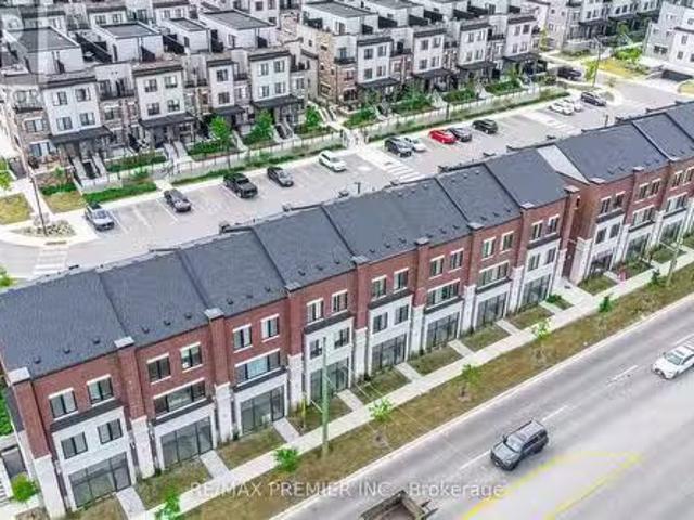 House for rent in Bradford West Gwillimbury, Ontario