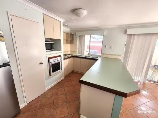 House for rent in Quinns Rocks, Western Australia