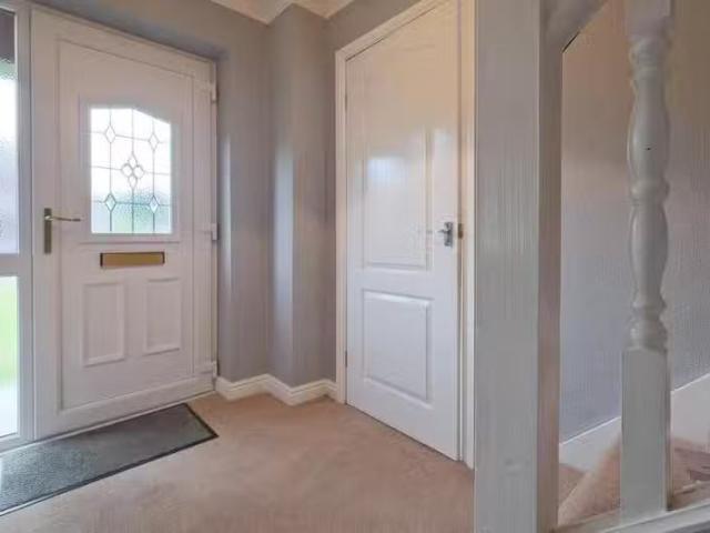 House for rent in Oakenshaw, Backburn